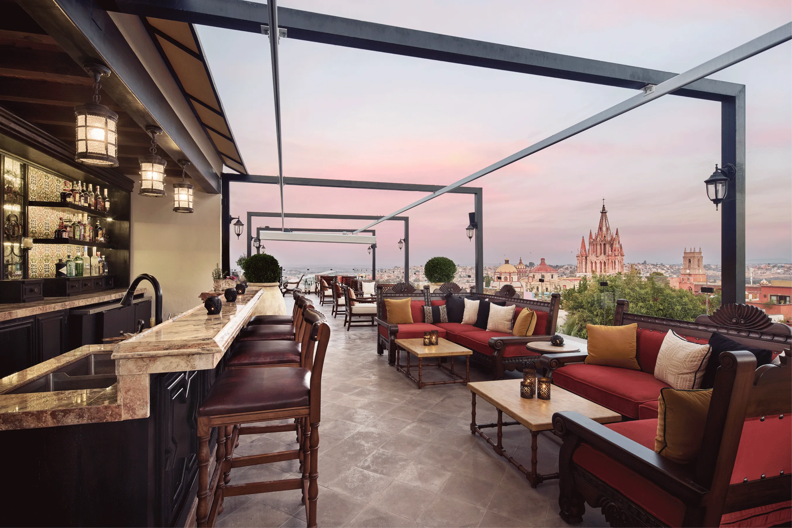 Tunki Rooftop by Handshake