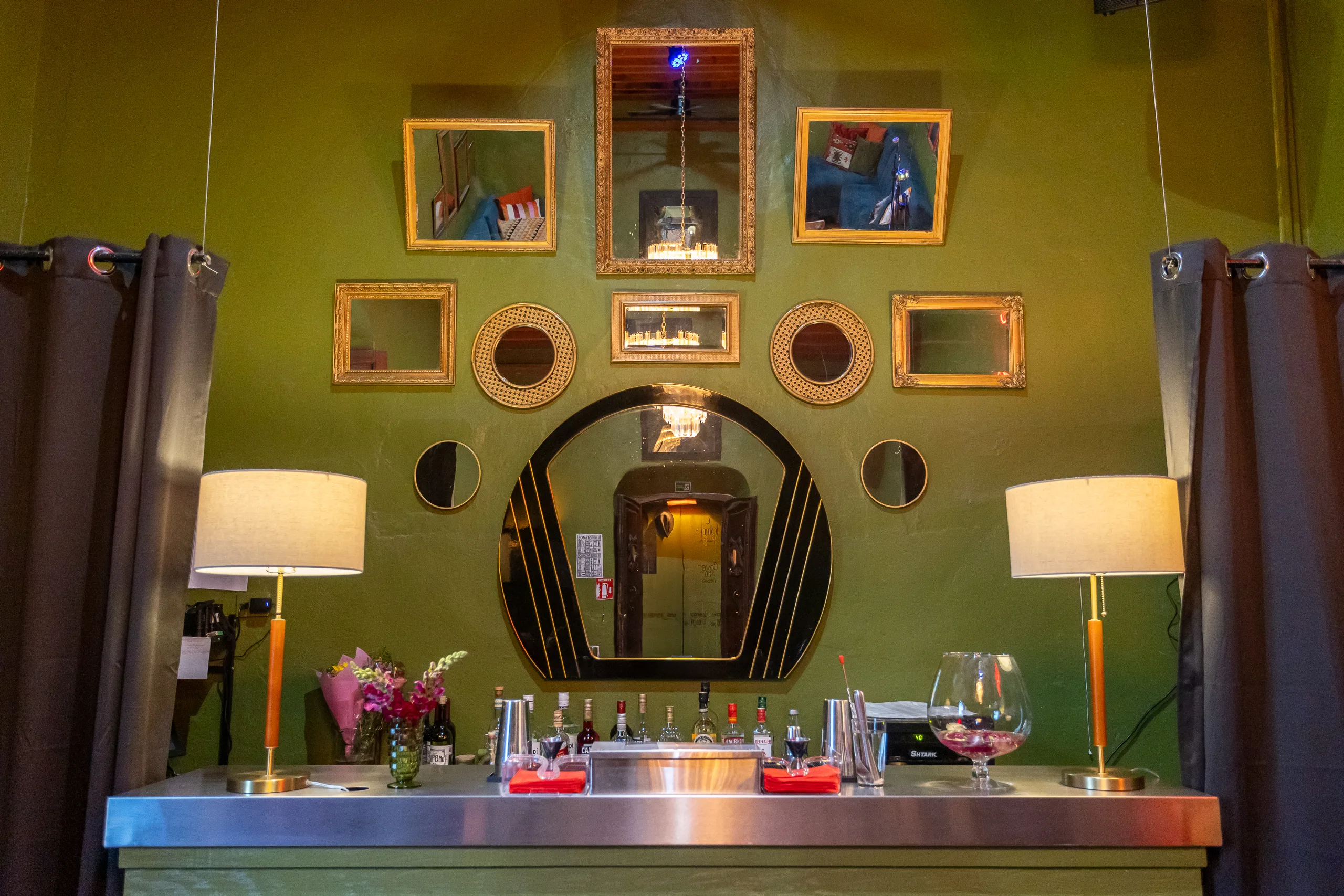 Johnny's Piano Bar